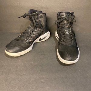 Womens Nike Black & White Zoom Hyperdunk High Top Shoes 844391-2016 Size 8